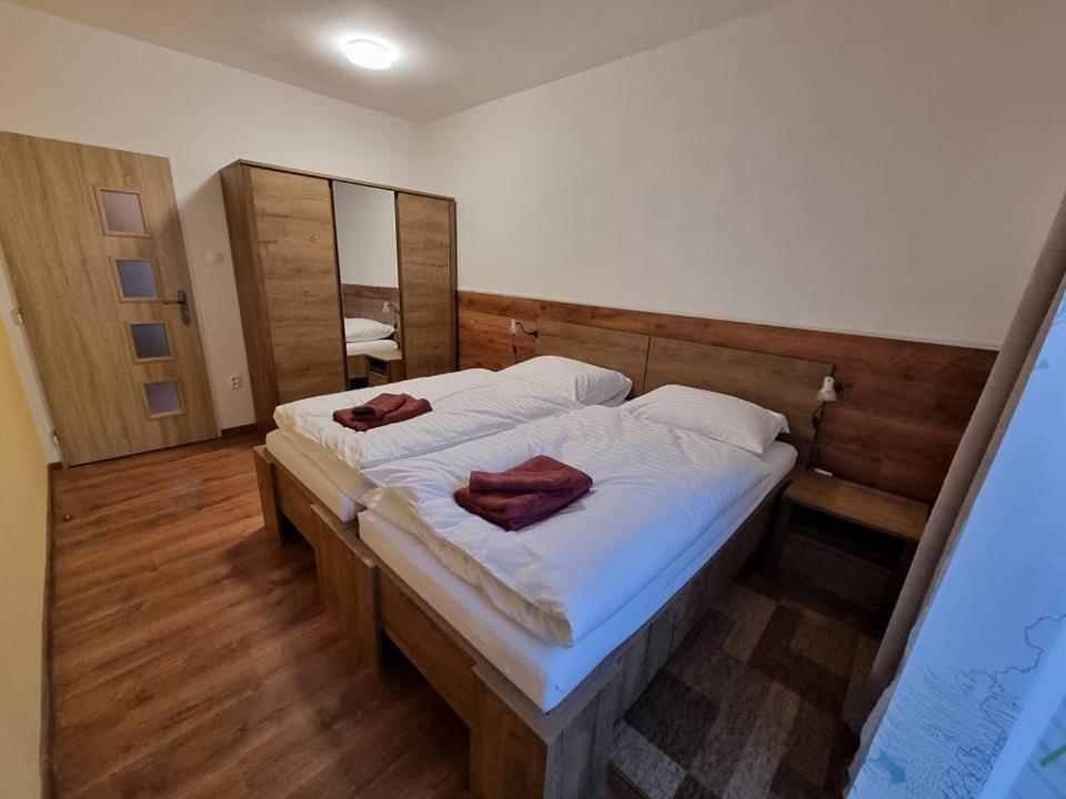 Villa-gallant Apartment